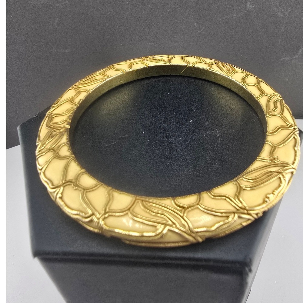 Vintage Estate Bangle Bracelet Gold Tone Cream Enamel Textured  8in